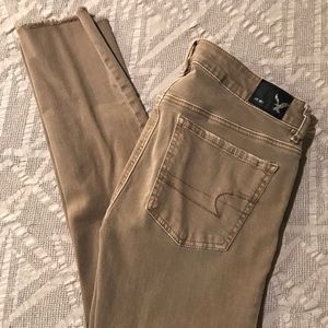 American Eagle - Tan Wash Jeans -Size 6